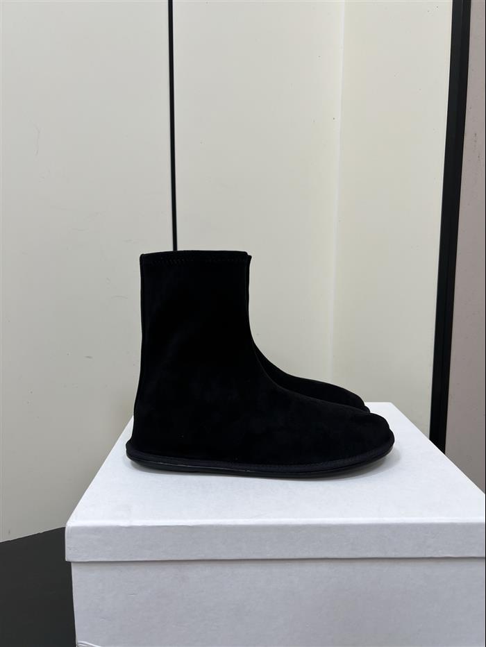 20251128173233472 310